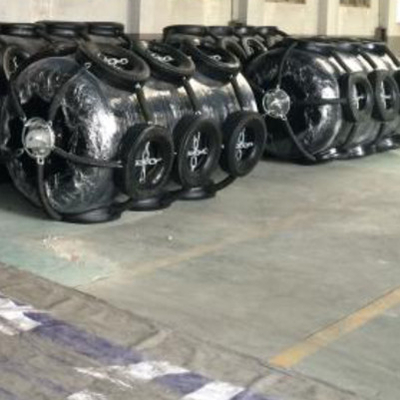 Polyurethan-EVA Foam Filled Fender With-Kette und Reifen-Netz