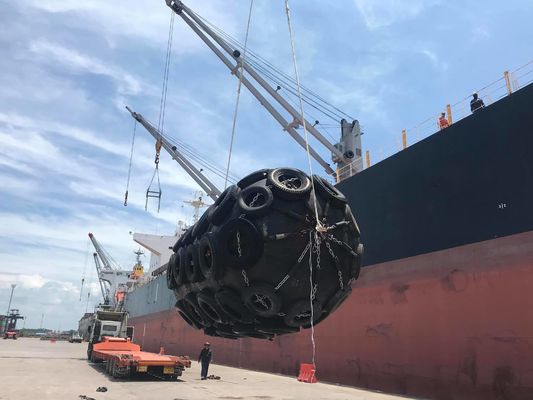 Gummi-Yokohama-Art pneumatisches Boots-Fender-Boots-Anlegen