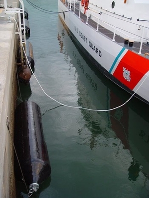 Aufgaben-Schaum-Fender-Hafen EVA Bumper SGS-EU BV Marine EVA Fender For Berthing Heavy