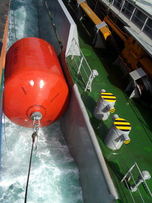 Polyurea, das SPUA-Schaumfender dauerhafte EVA Foam Fender mit Hochenergie-Absorption zur Anlegestelle beschichtet