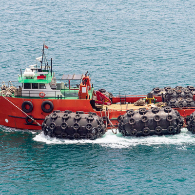 Sich hin- und herbewegende Art Marine Pneumatic Rubber Fender Yokohamas