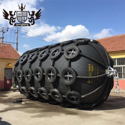 ISO 17357 Standard 50kPa/80kPa Yokohama Gummi-Fender mit Reifen und Kette Marine schwimmender Fender