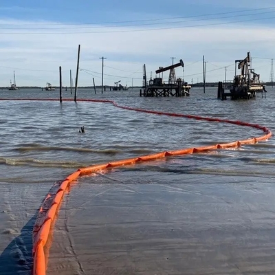 PVC Floating Barrier Foam Rubber Oil Containment Boom Individualisierte Container Ports/Lake/Offshore Ölboom