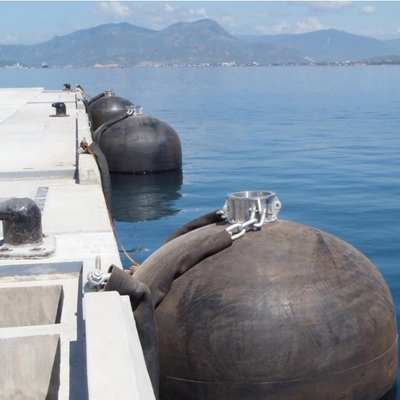 2.5m*5.5m Marine Durable Hydro Pneumatic Fender Naturkautschuk-Schiffs-Fender