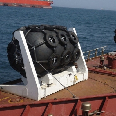 Sich hin- und herbewegende Art Durchmesser Marine Yokohama Pneumatic Fenders 4.5m