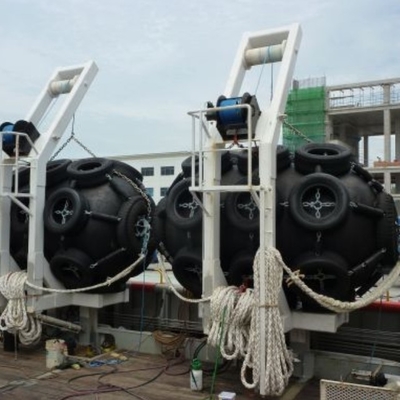 Sich hin- und herbewegende Art Durchmesser Marine Yokohama Pneumatic Fenders 4.5m
