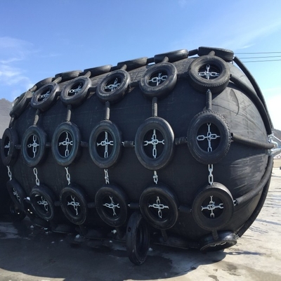 3.3*6.5m Art Naturkautschuk-Yokohama, die pneumatischen Fender schwimmt