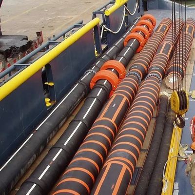 Erdöl 10 Zoll Überziehschutzanlage Marine Dock Hose For Transferring